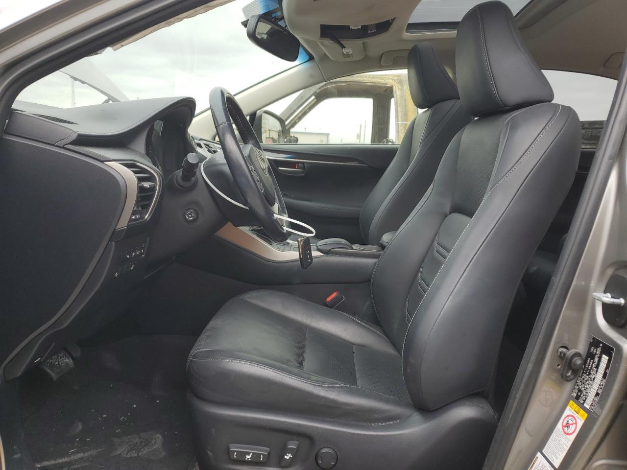 2015 Lexus NX - Image 7