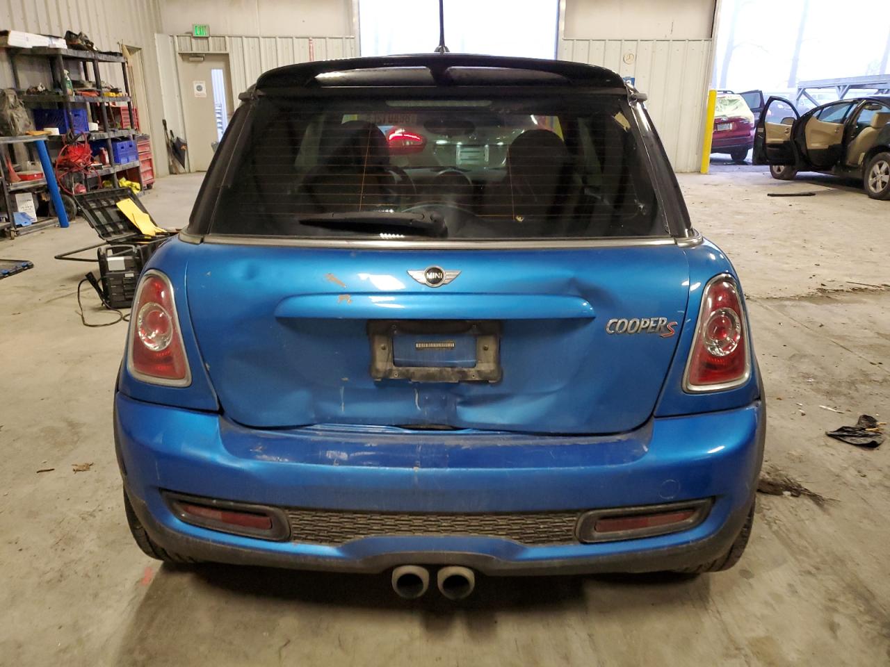 2011 MINI Cooper - Image 6