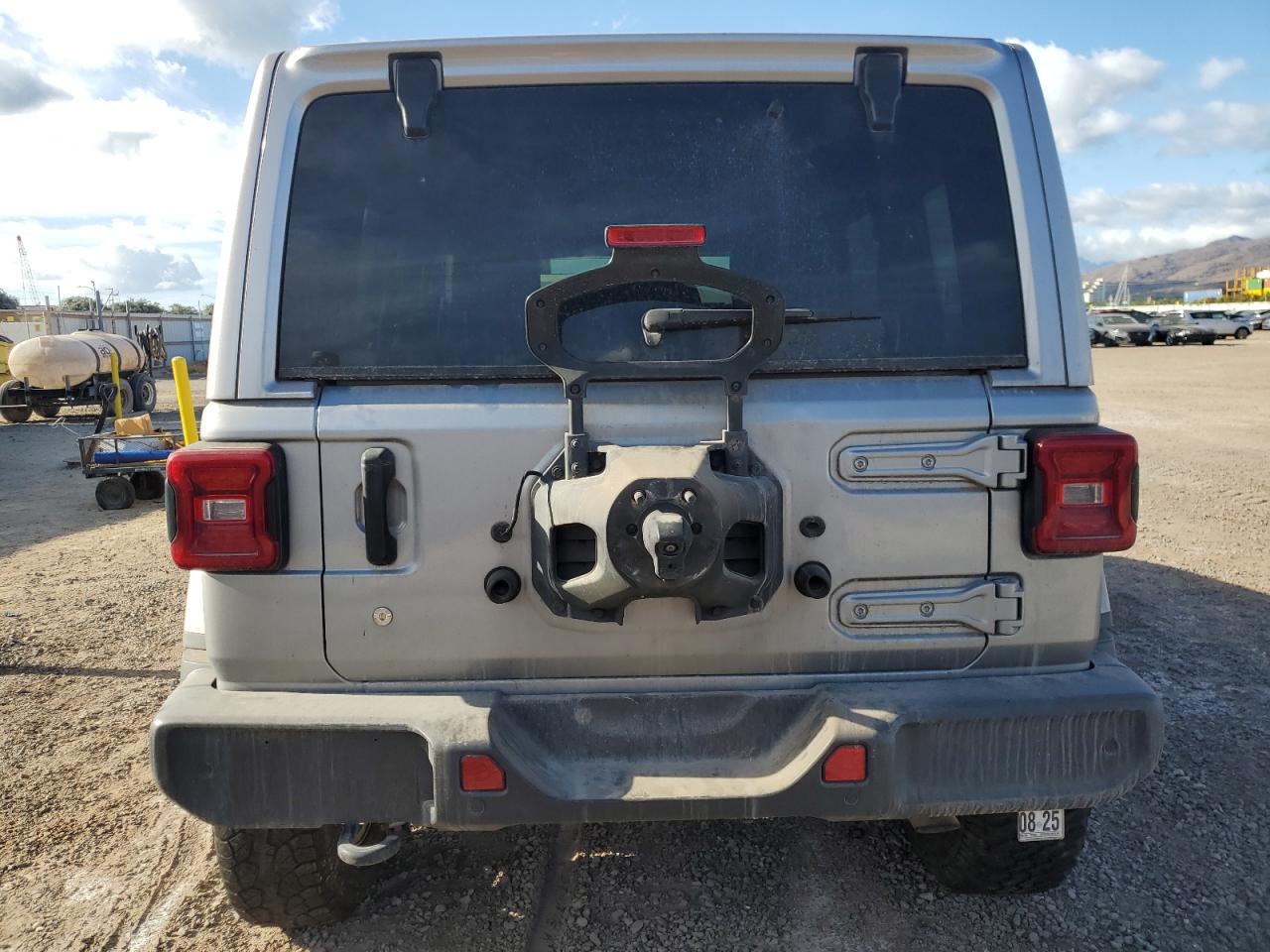 2018 Jeep Wrangler - Image 6