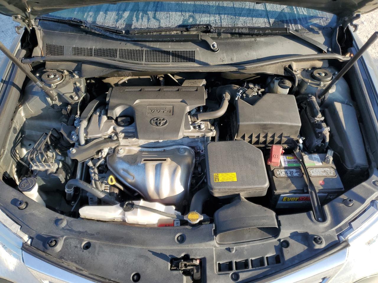 2014 Toyota Camry - Image 13