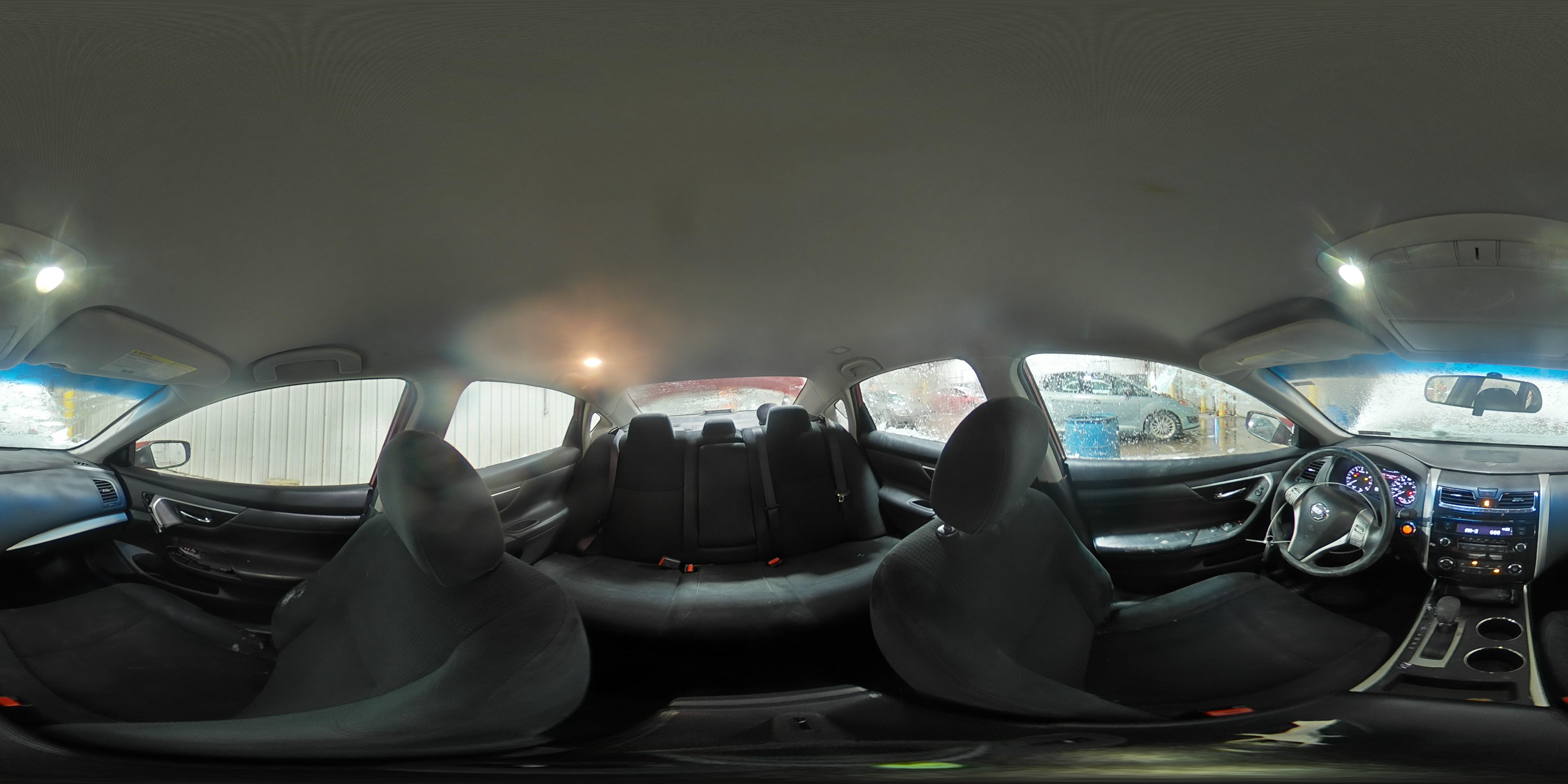 2015 Nissan Altima - Image 14