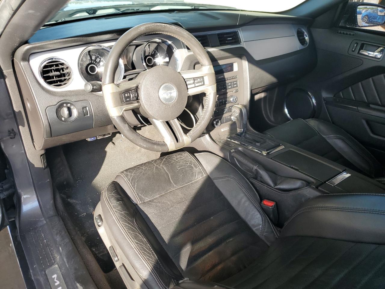 2014 Ford Mustang - Image 8