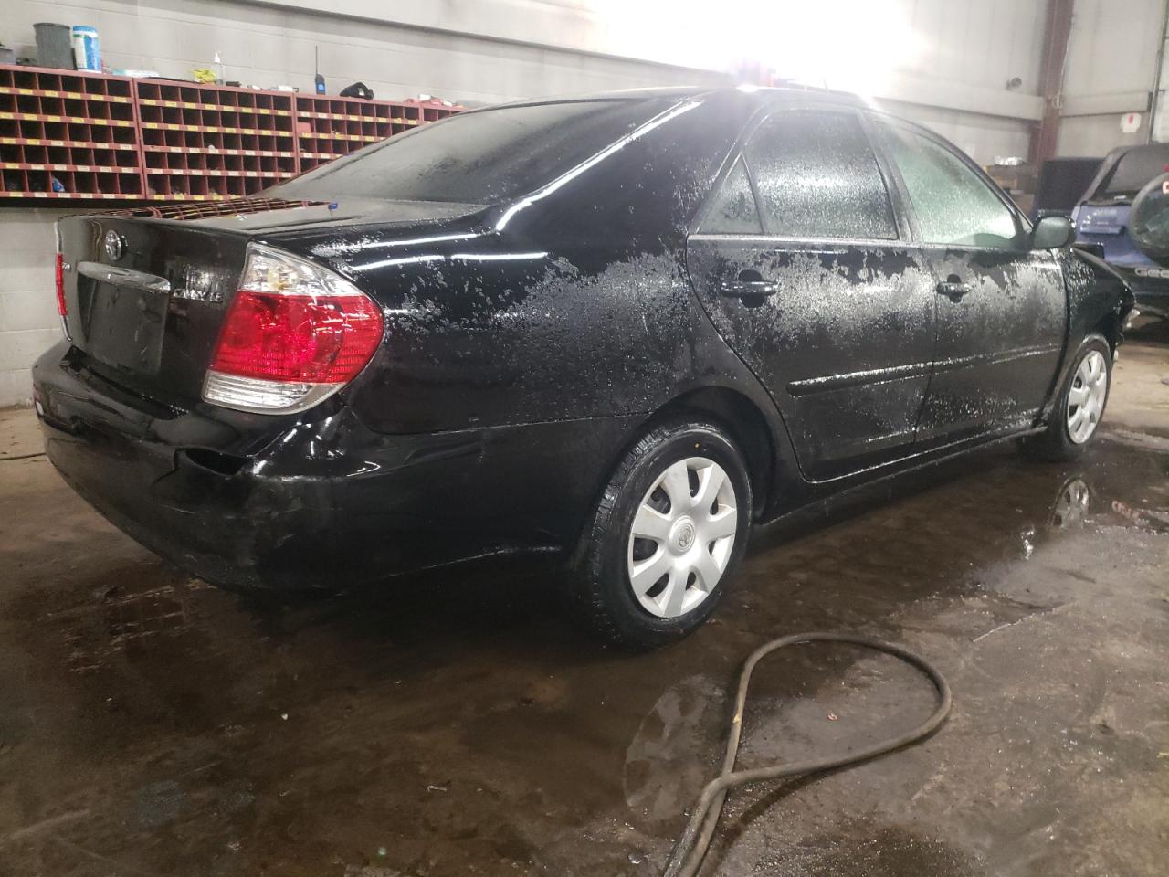 2005 Toyota Camry - Image 3