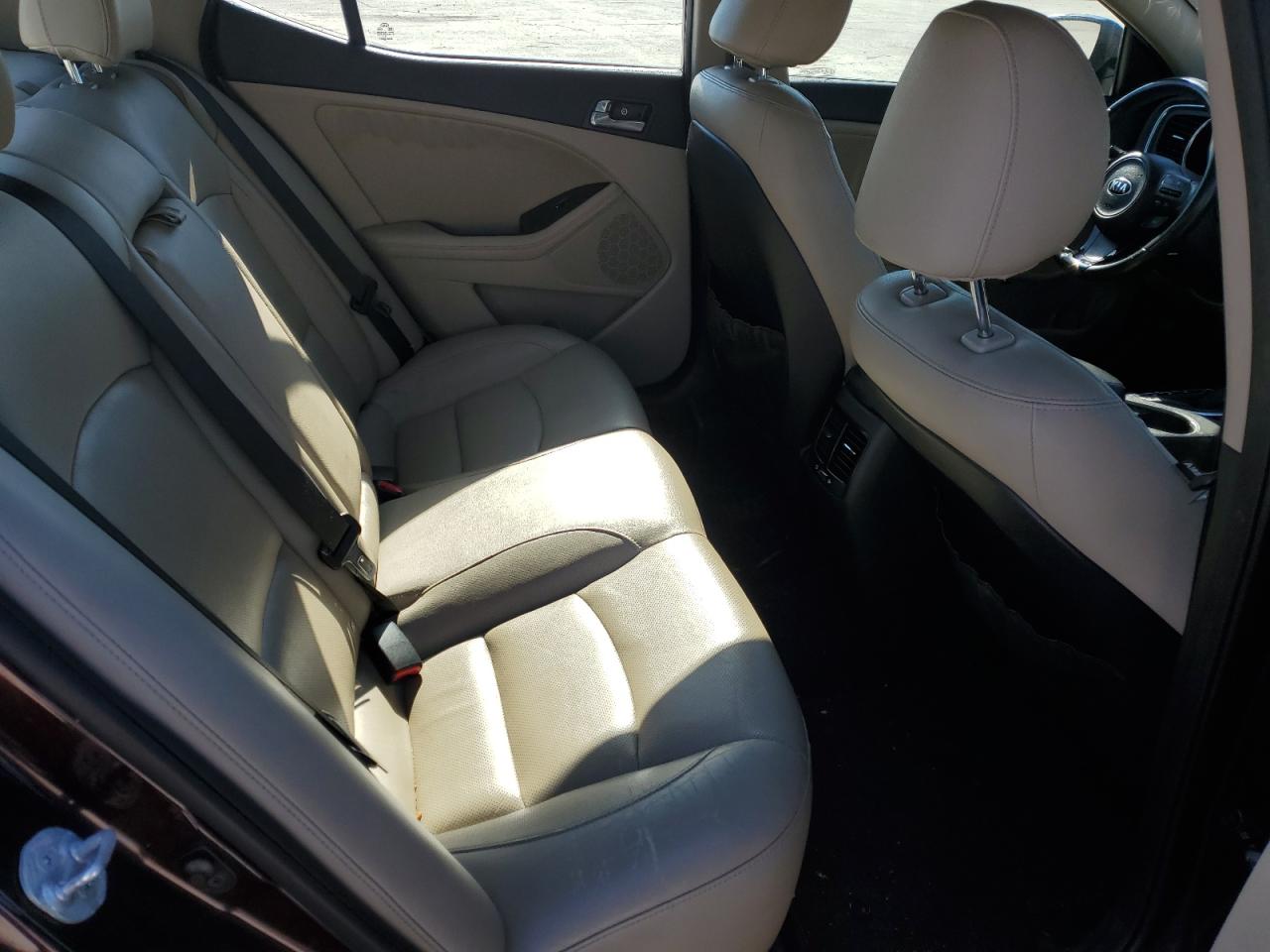 2014 Kia Optima - Image 10