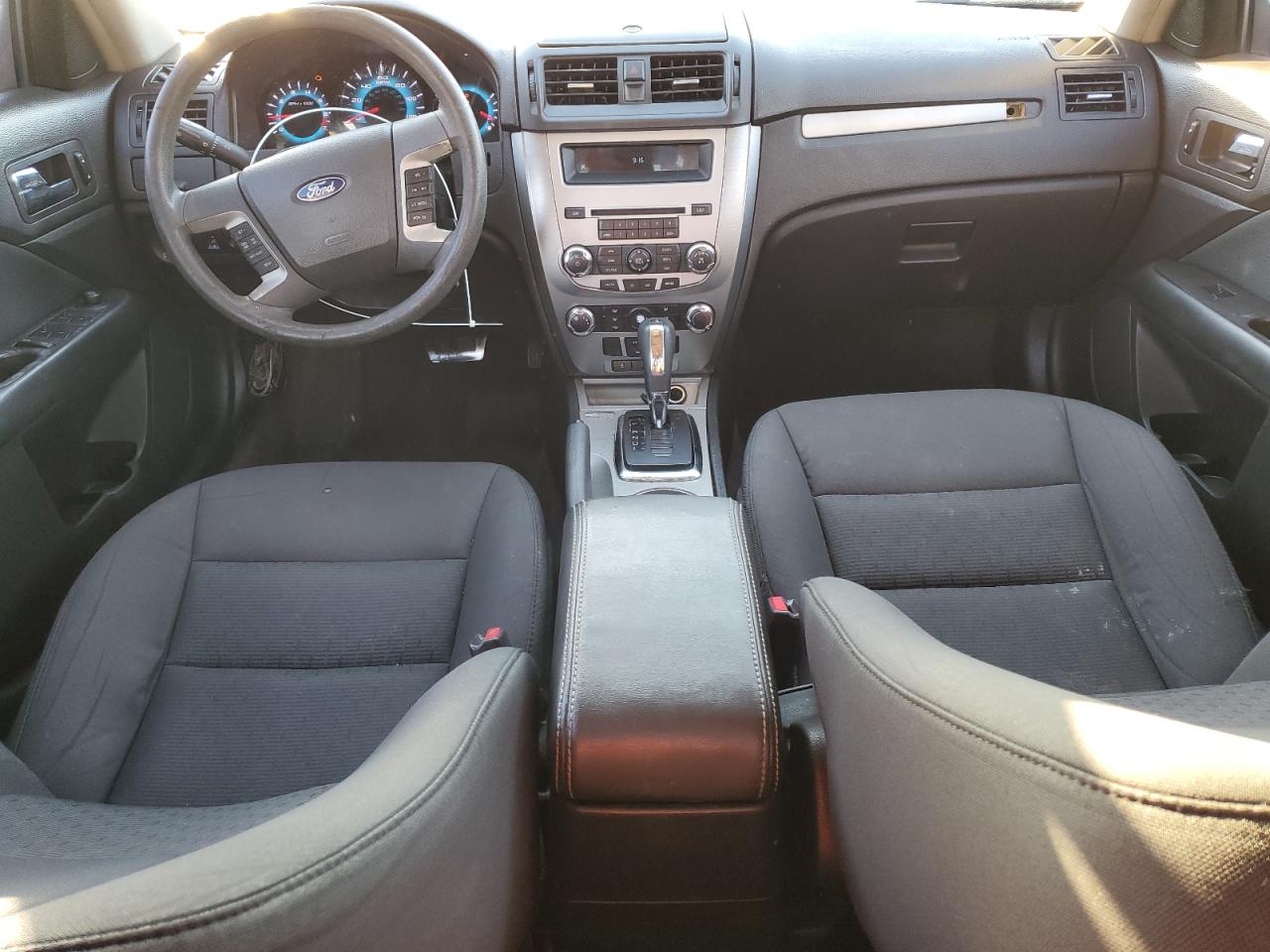 2010 Ford Fusion - Image 8