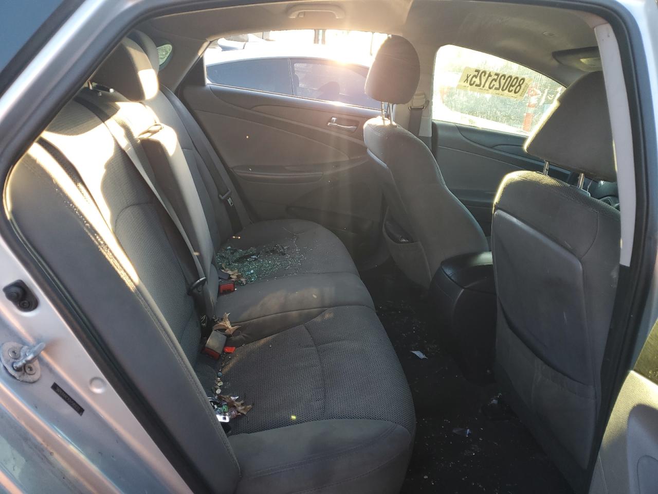 2013 Hyundai Sonata - Image 10