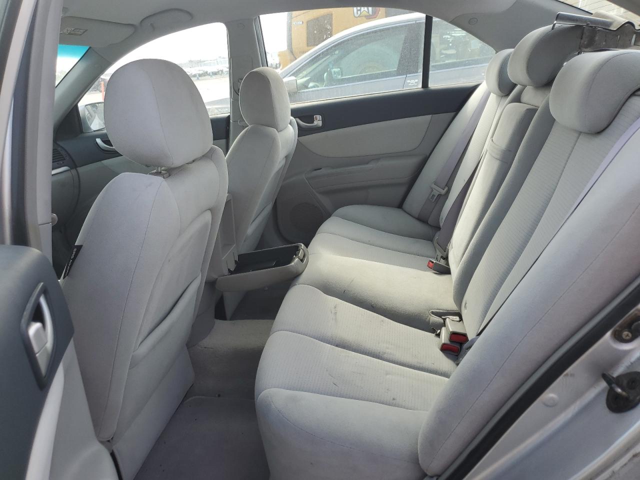 2008 Hyundai Sonata - Image 10