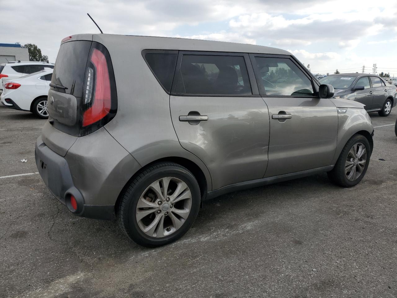 VIN KNDJP3A54F7135963 2015 KIA SOUL no.3