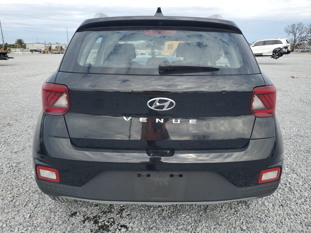 2020 Hyundai Venue - Image 6