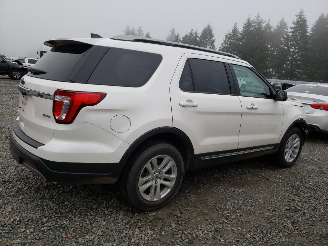 VIN 1FM5K8D82KGA90823 2019 FORD EXPLORER no.3