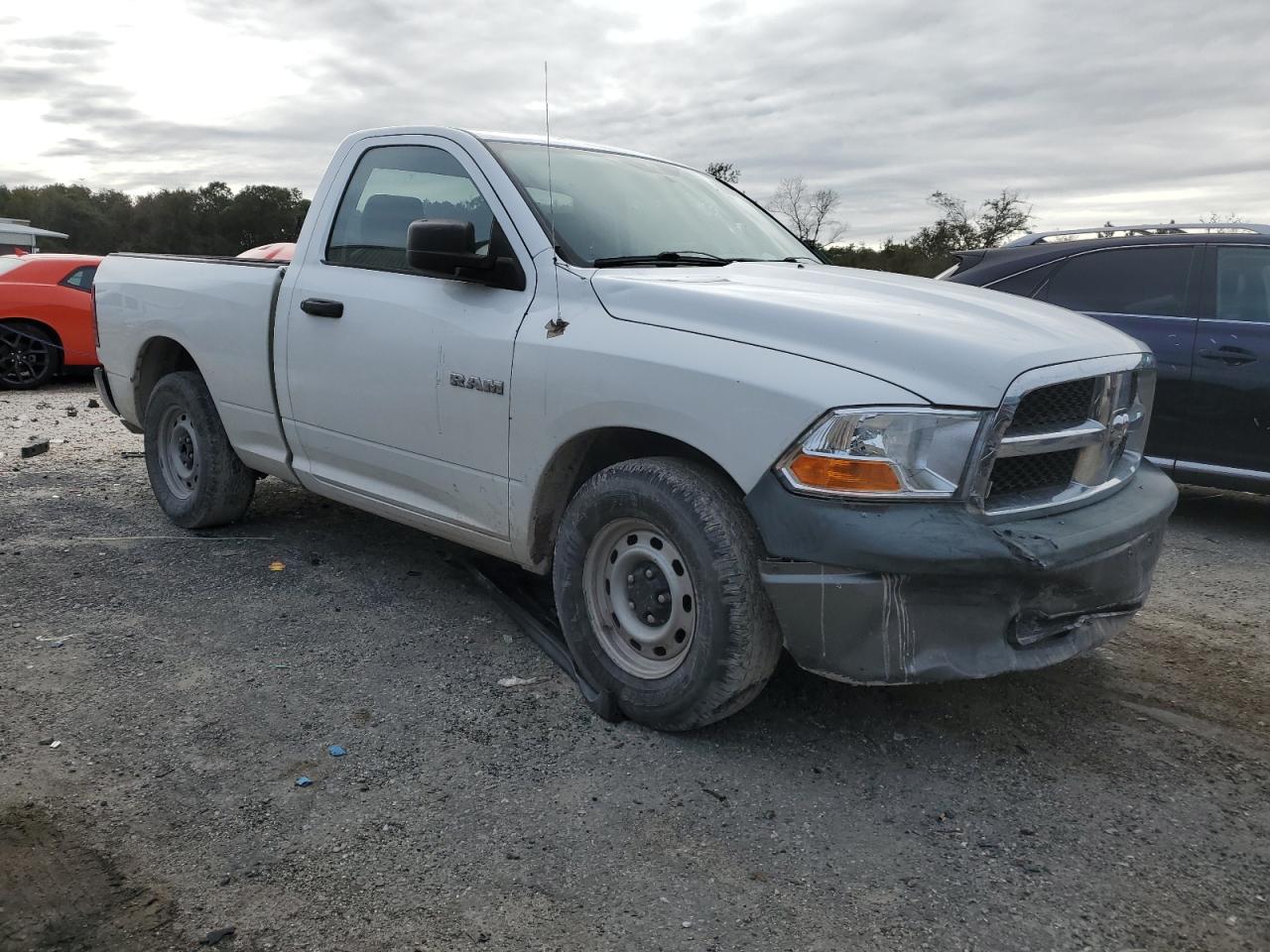 2010 Dodge RAM - Image 4