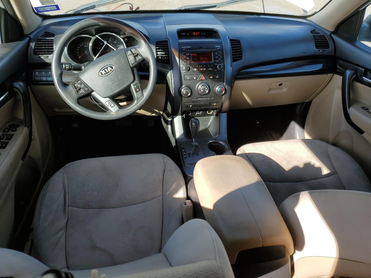 2011 Kia Sorento - Image 8