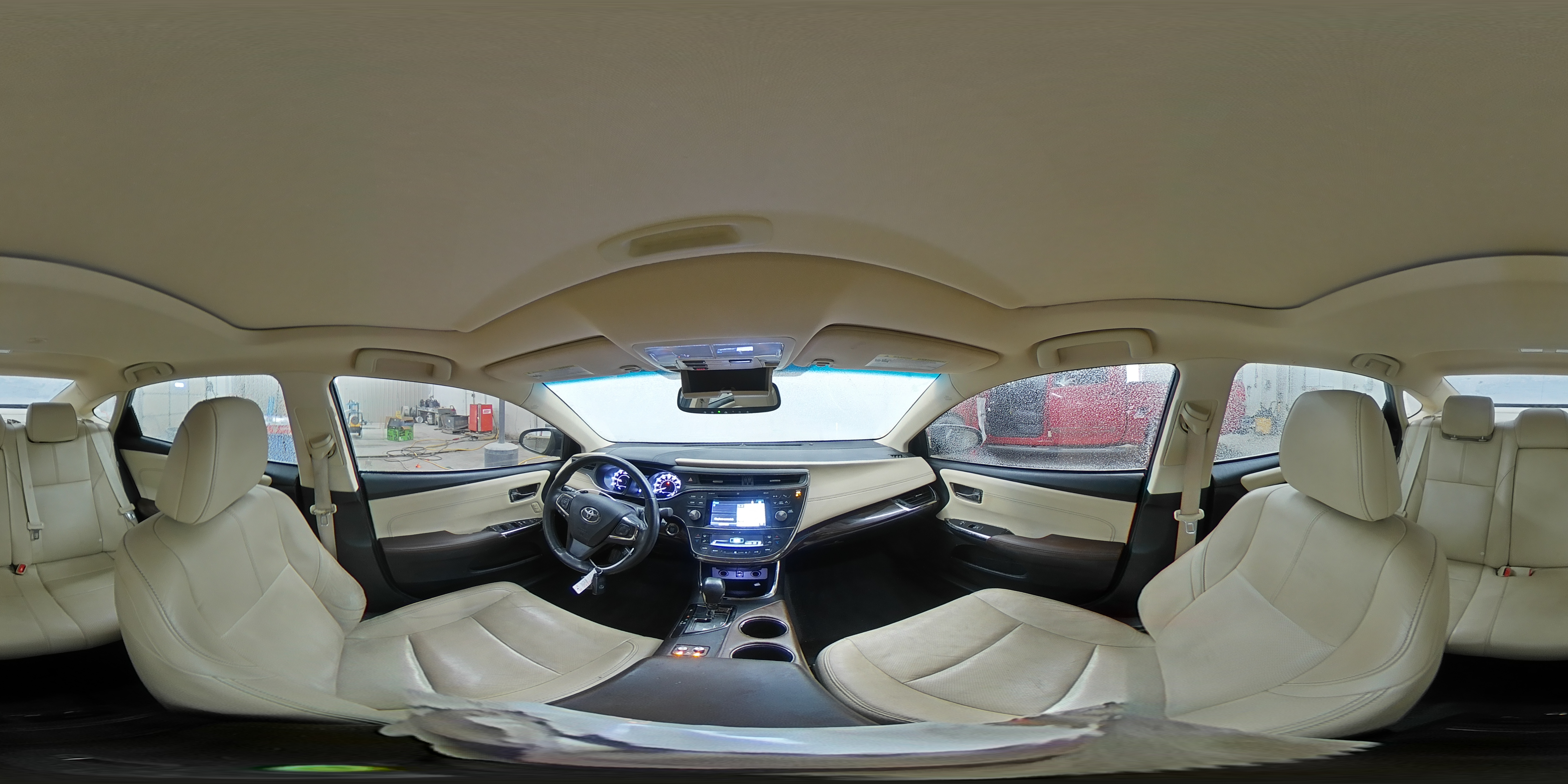2015 Toyota Avalon - Image 14