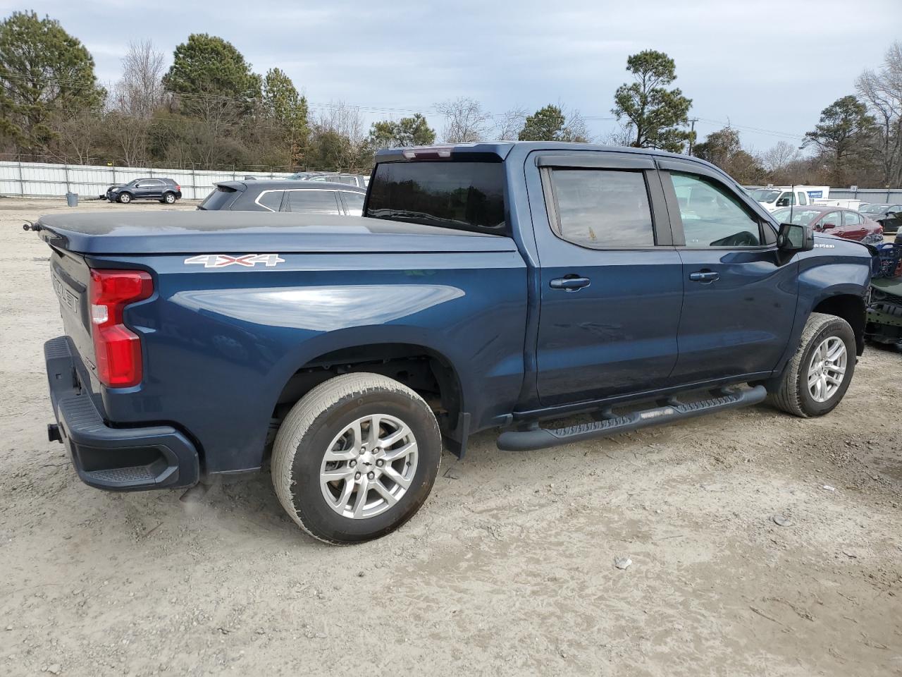 2020 Chevrolet Silverado - Image 3