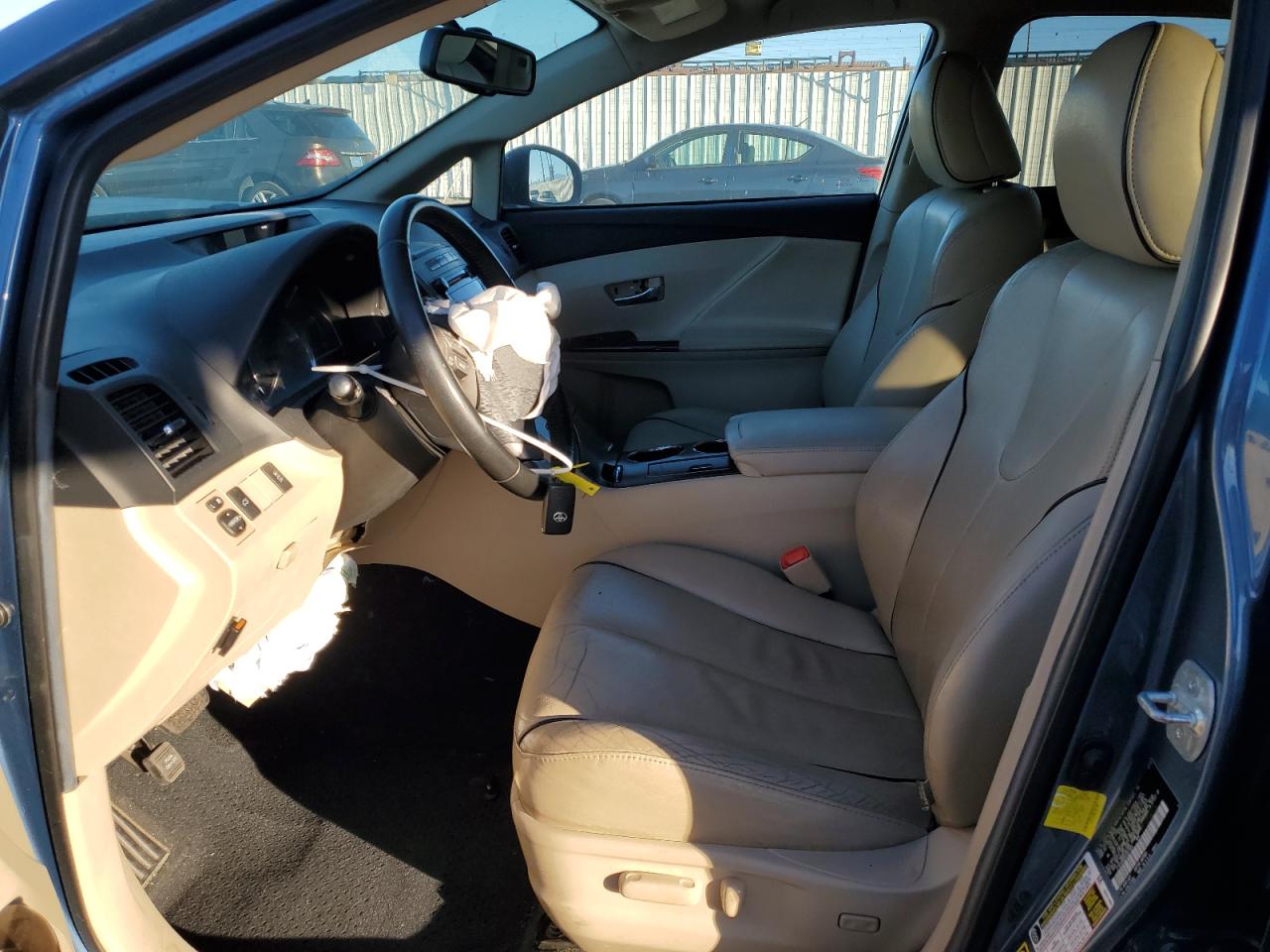 2012 Toyota Venza - Image 7
