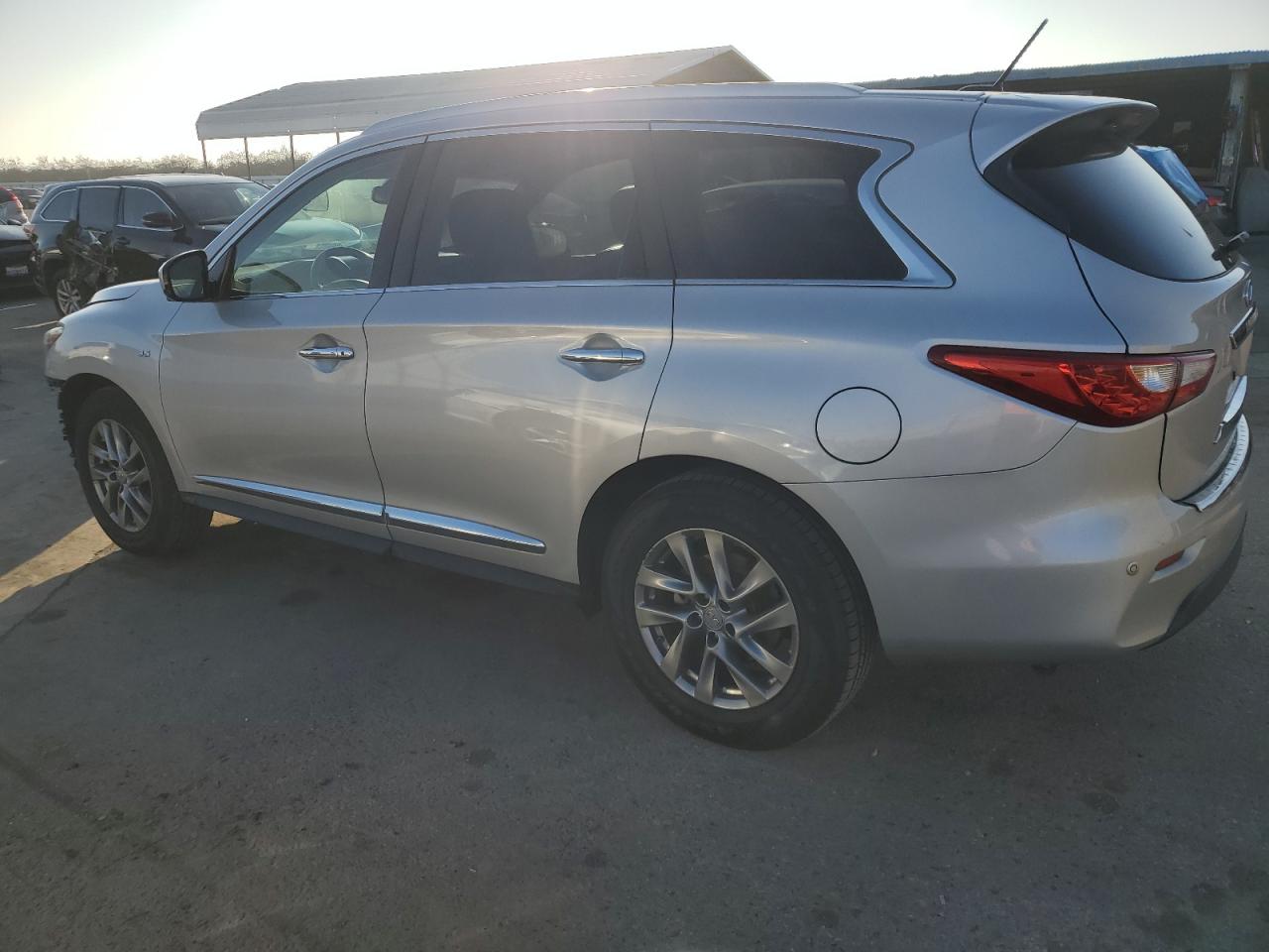 2015 Infiniti QX60 - Image 2