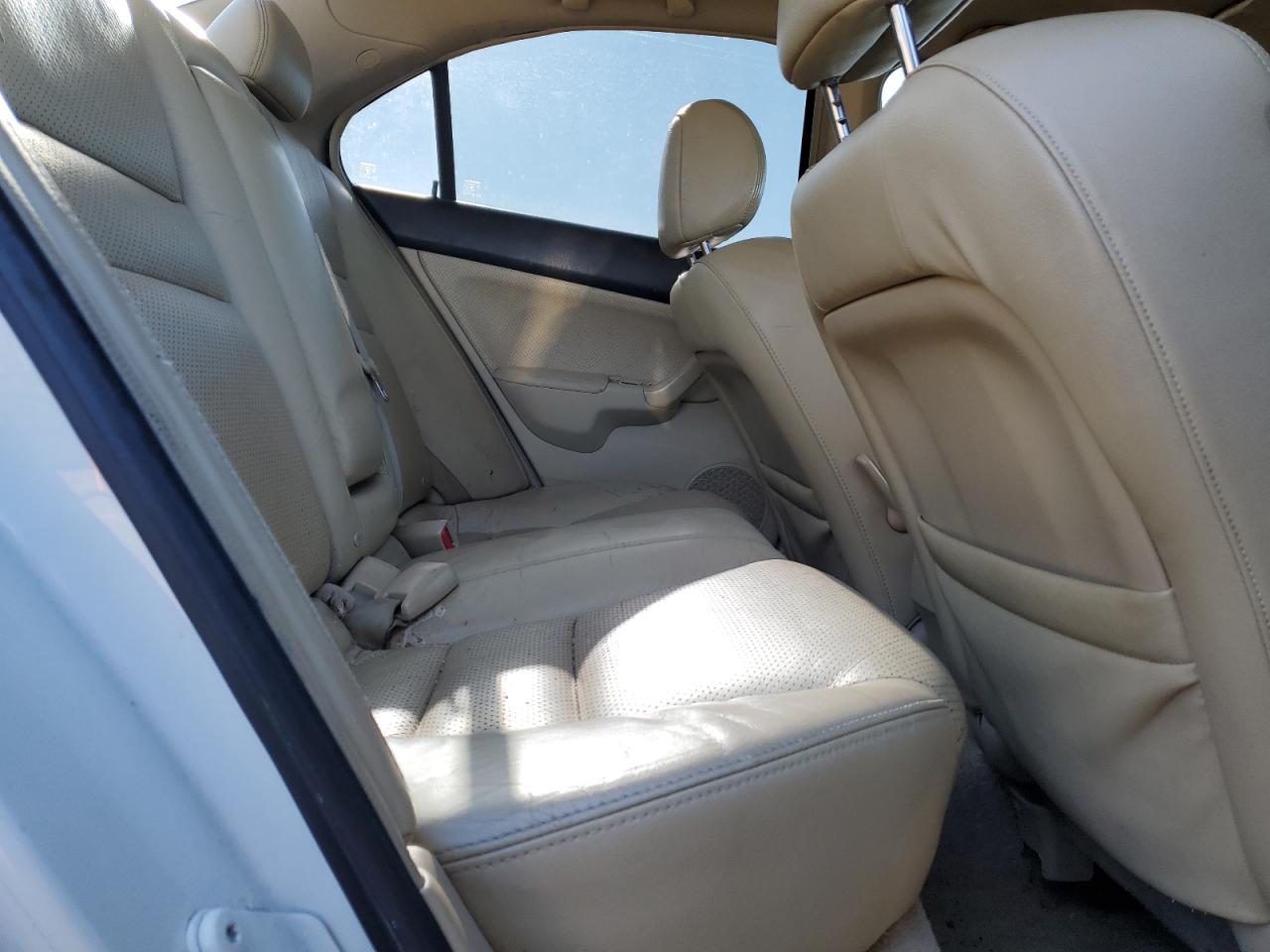 2004 Acura TSX - Image 10