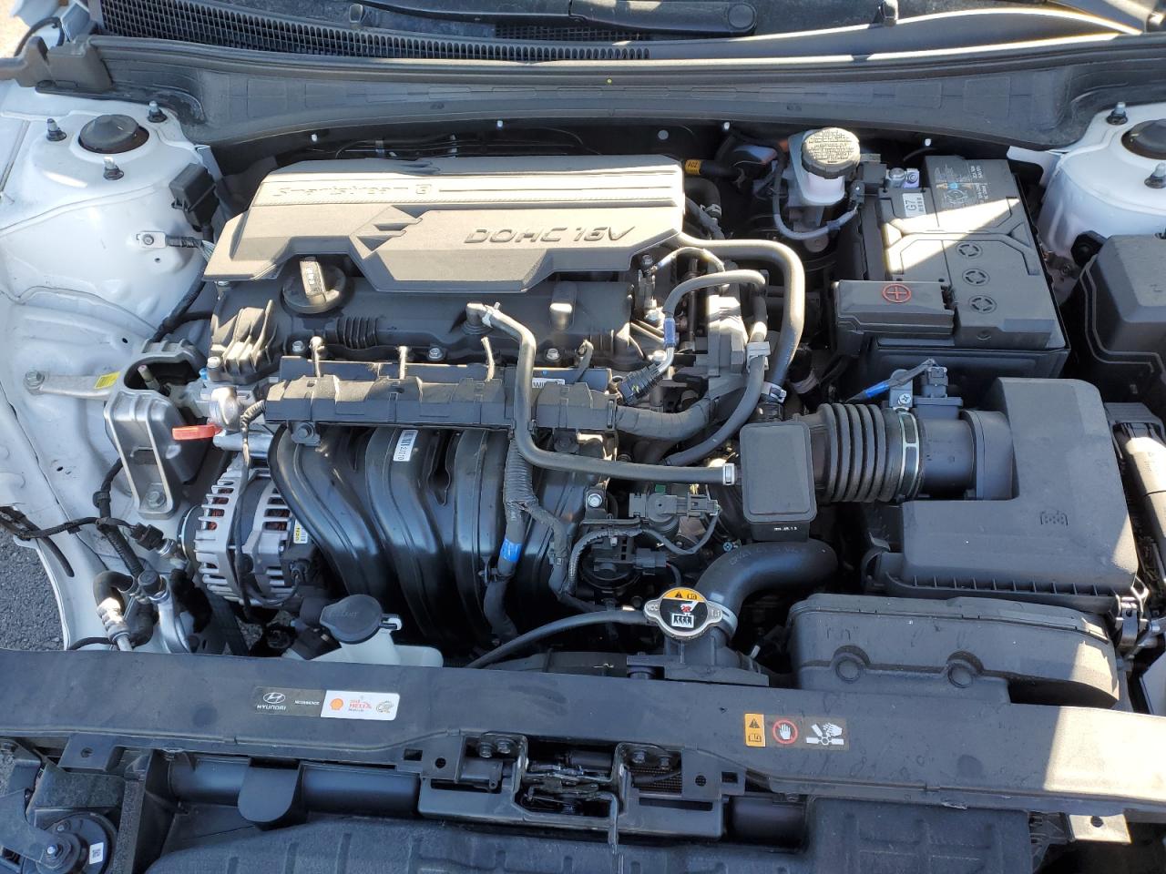 2024 Hyundai Elantra - Image 11