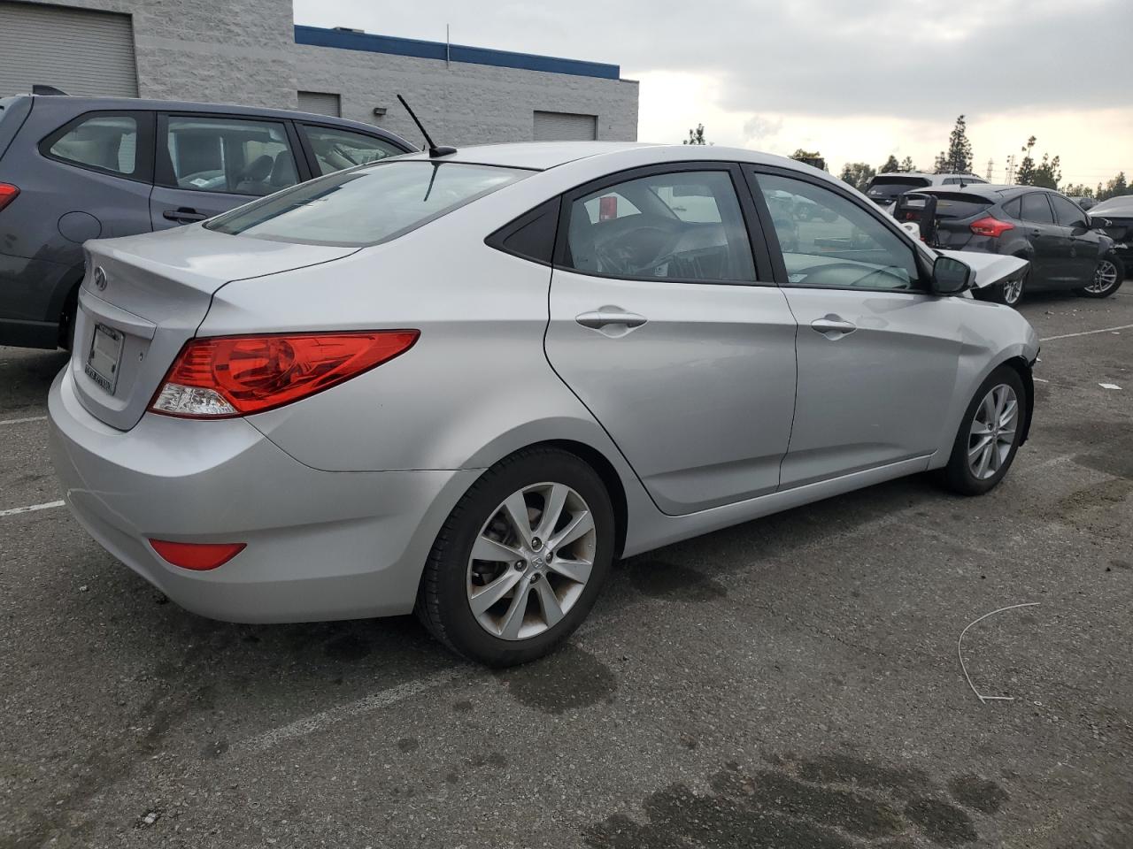2014 Hyundai Accent - Image 3