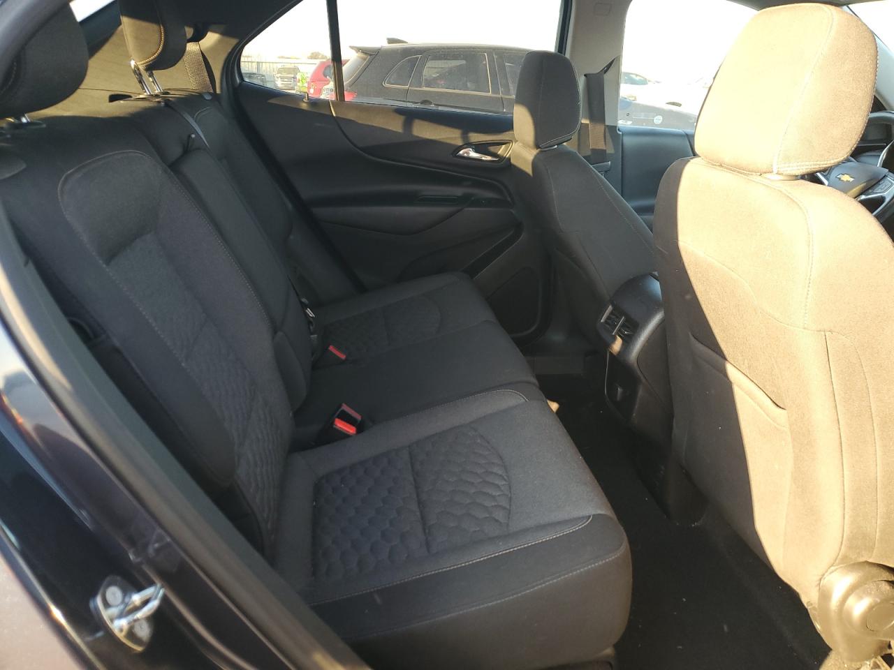 2018 Chevrolet Equinox - Image 10