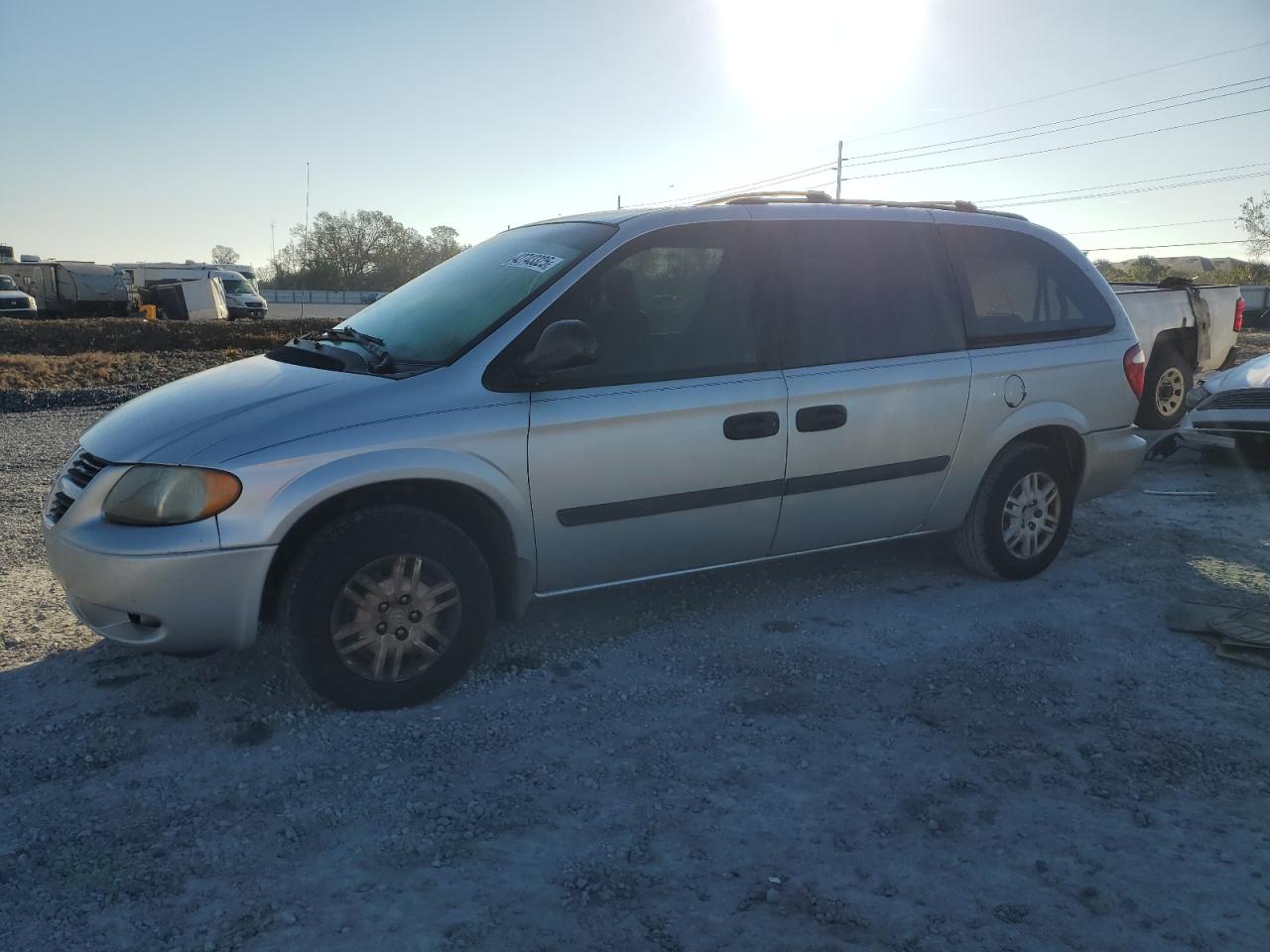 2006 Dodge Caravan - Image 1