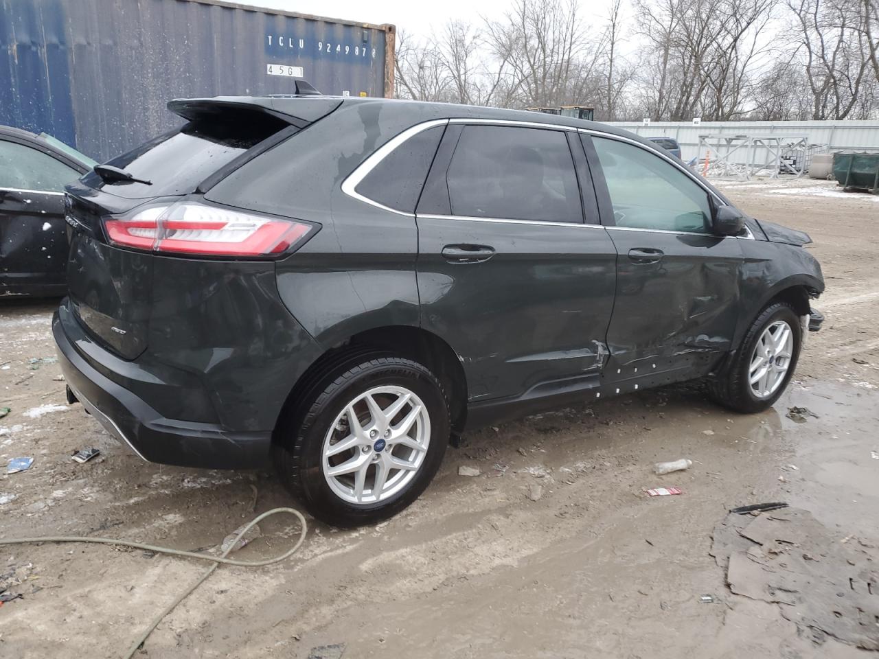 2022 Ford Edge - Image 3