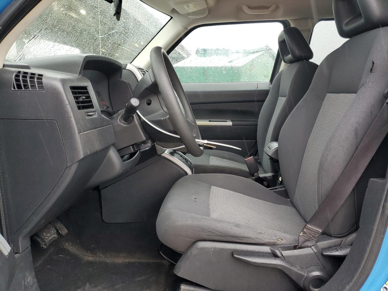 2008 Jeep Liberty (Patriot) - Image 7