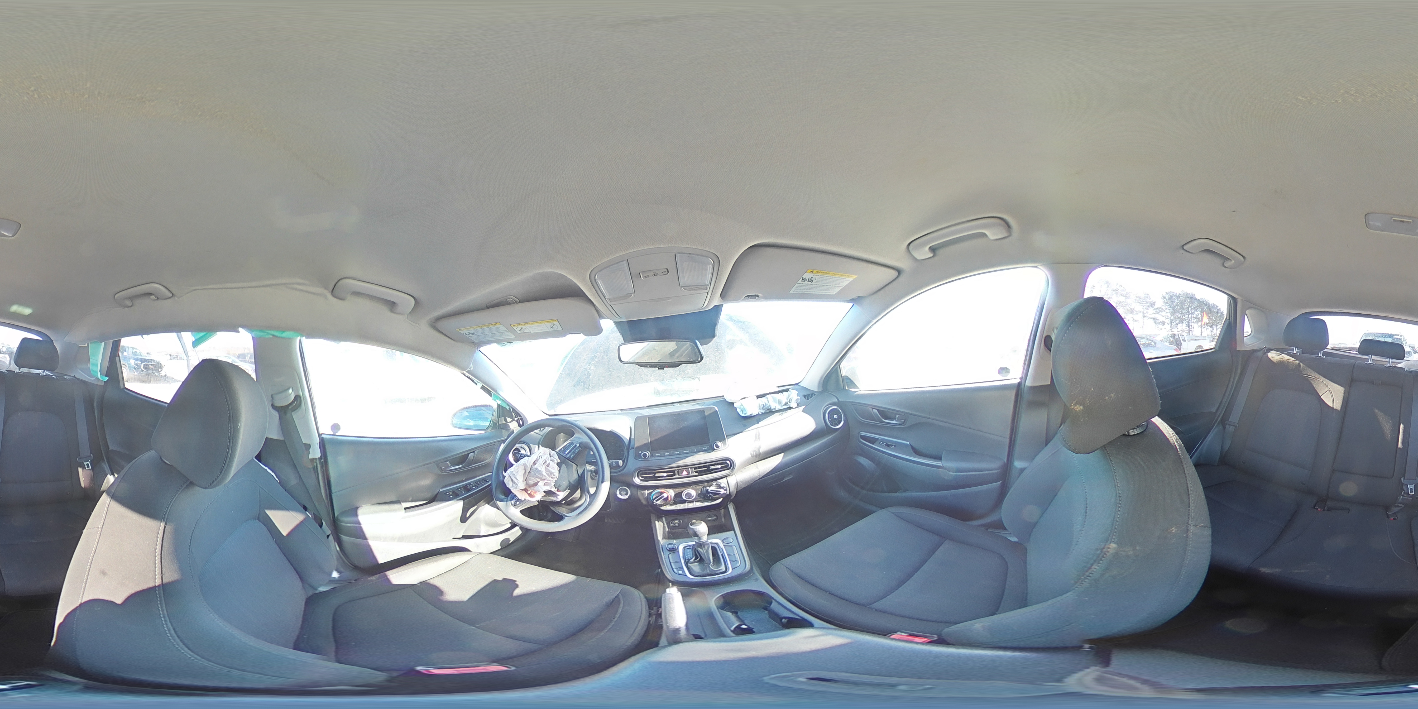 2022 Hyundai Kona - Image 13