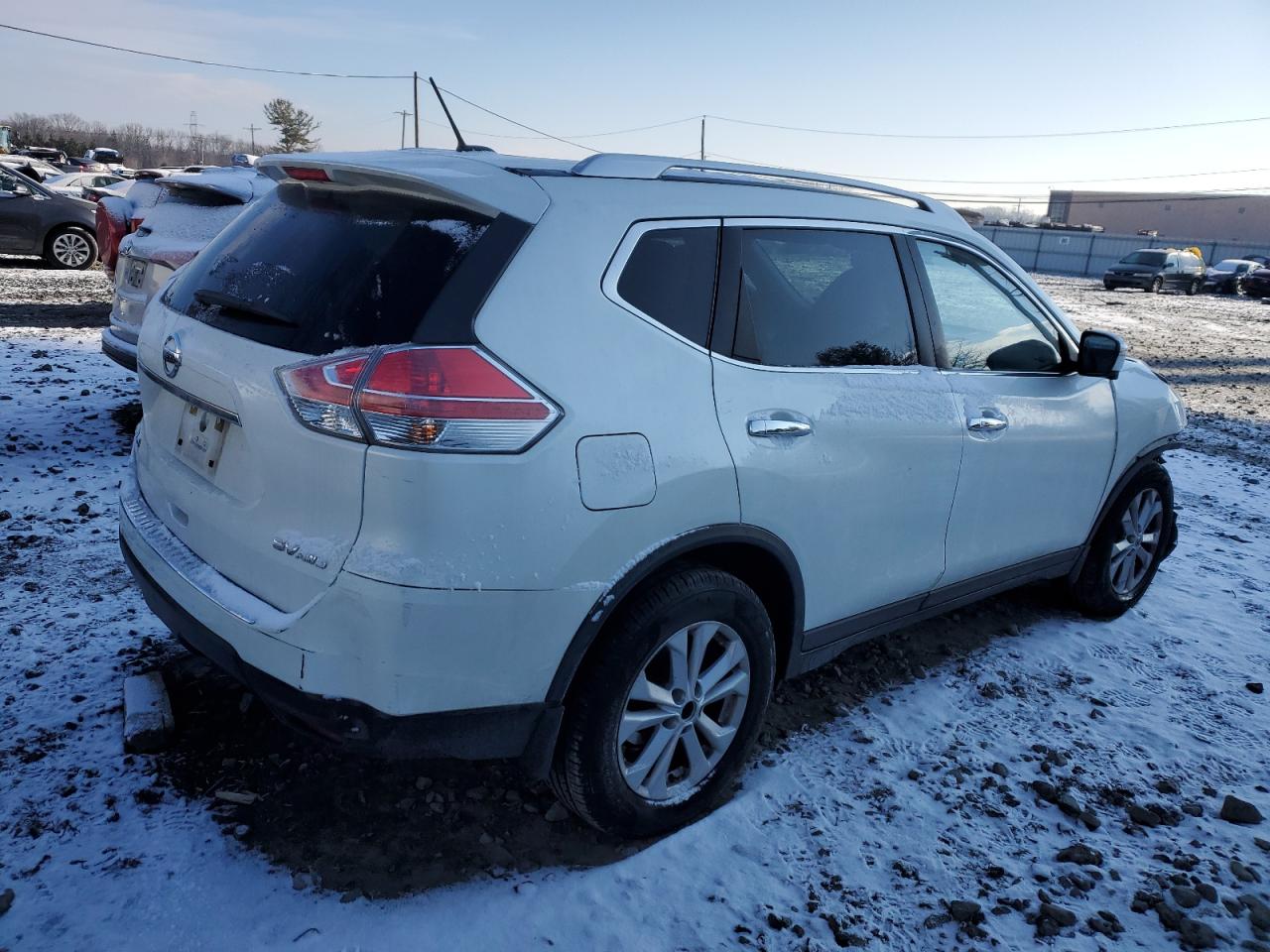 2015 Nissan Rogue - Image 3