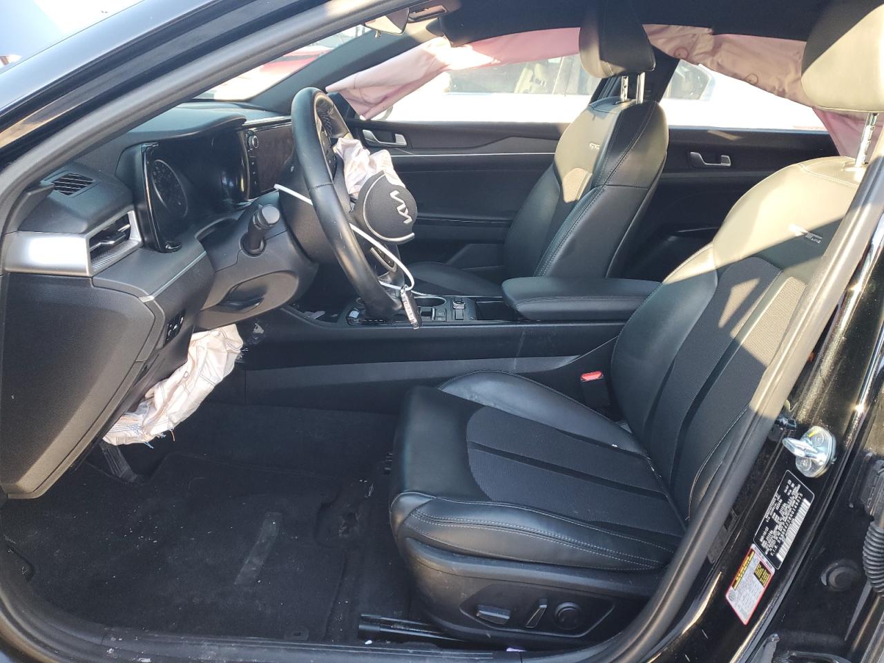 2022 Kia K5 - Image 7