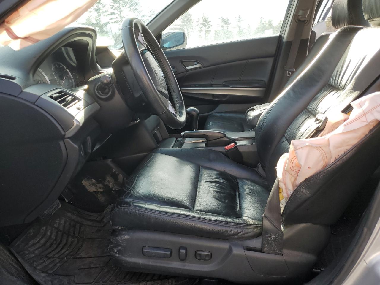 2009 Honda Accord - Image 7