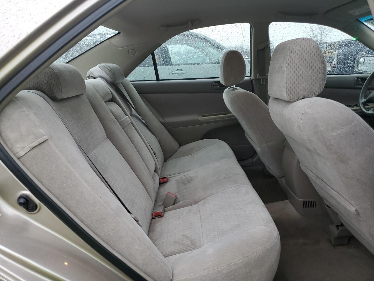 2003 Toyota Camry - Image 10