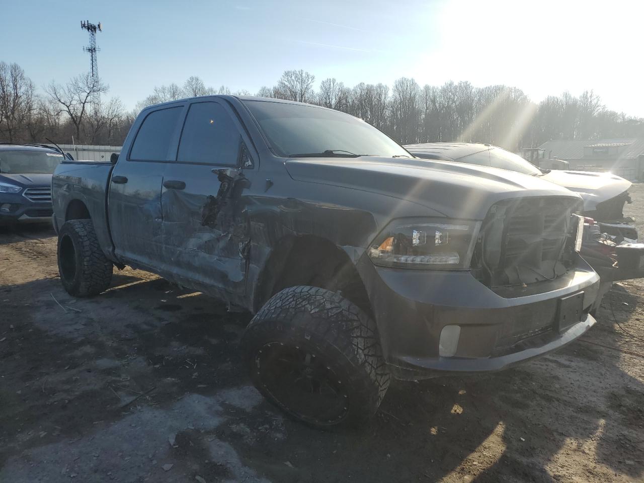 2014 RAM 1500 - Image 4