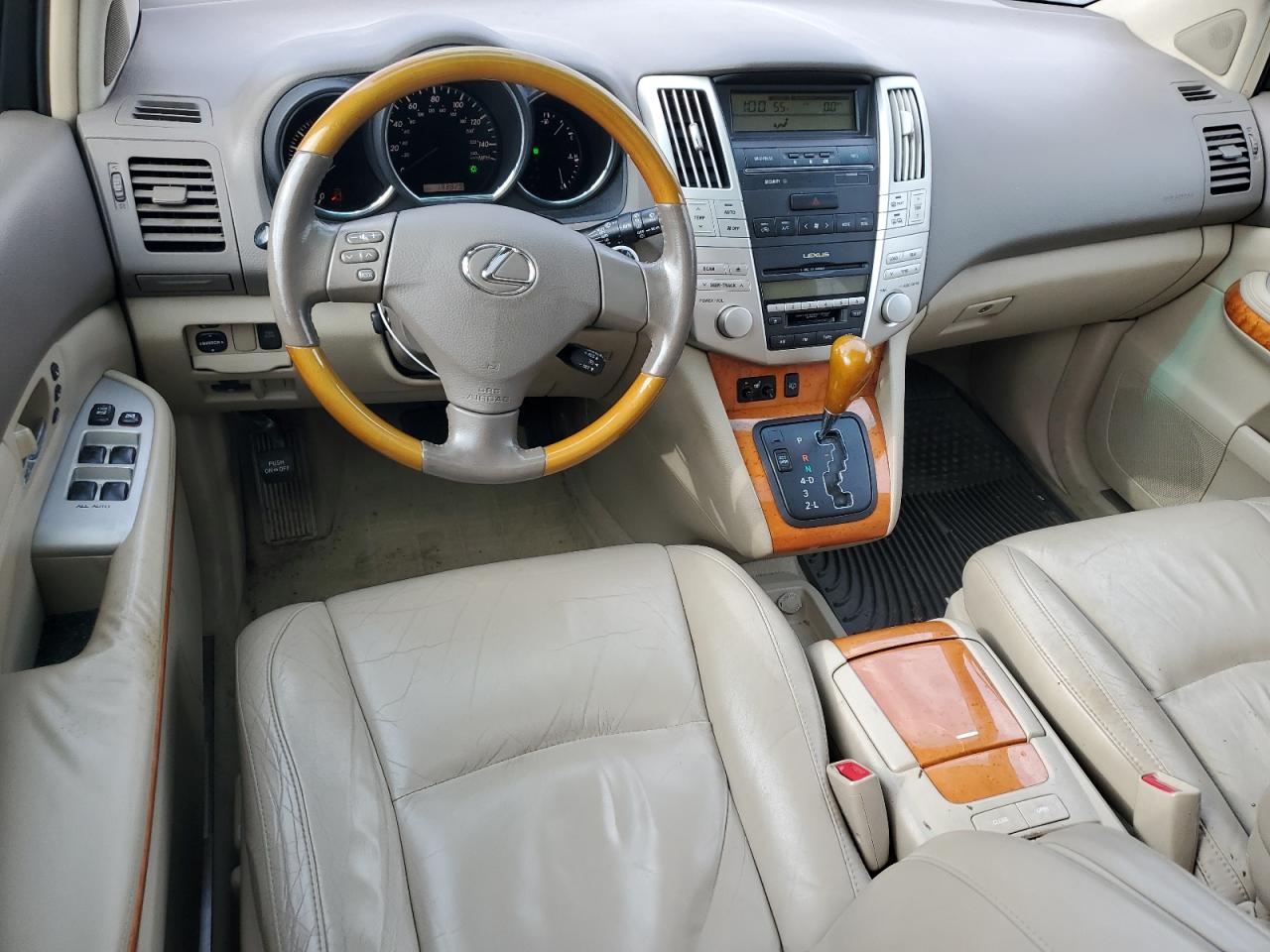 2005 Lexus RX - Image 8