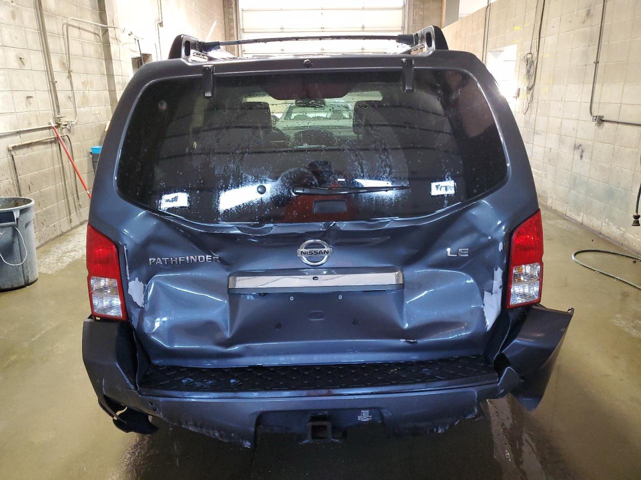 2012 Nissan Pathfinder - Image 6