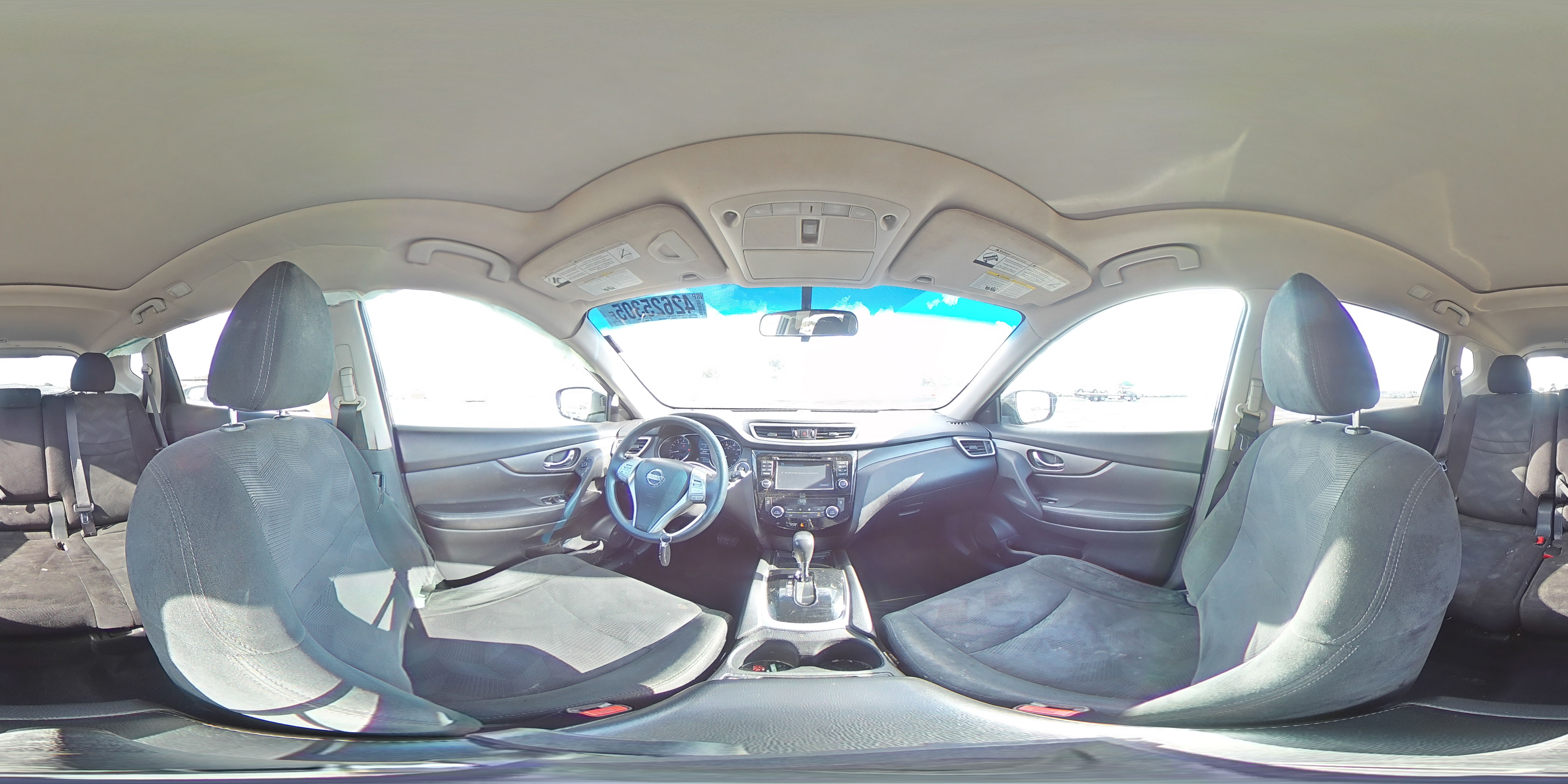 2016 Nissan Rogue - Image 13