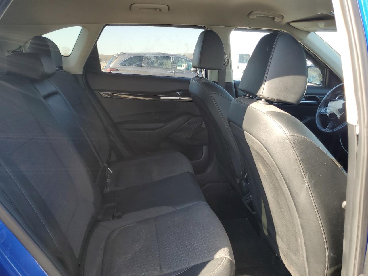 2024 Kia Seltos - Image 11