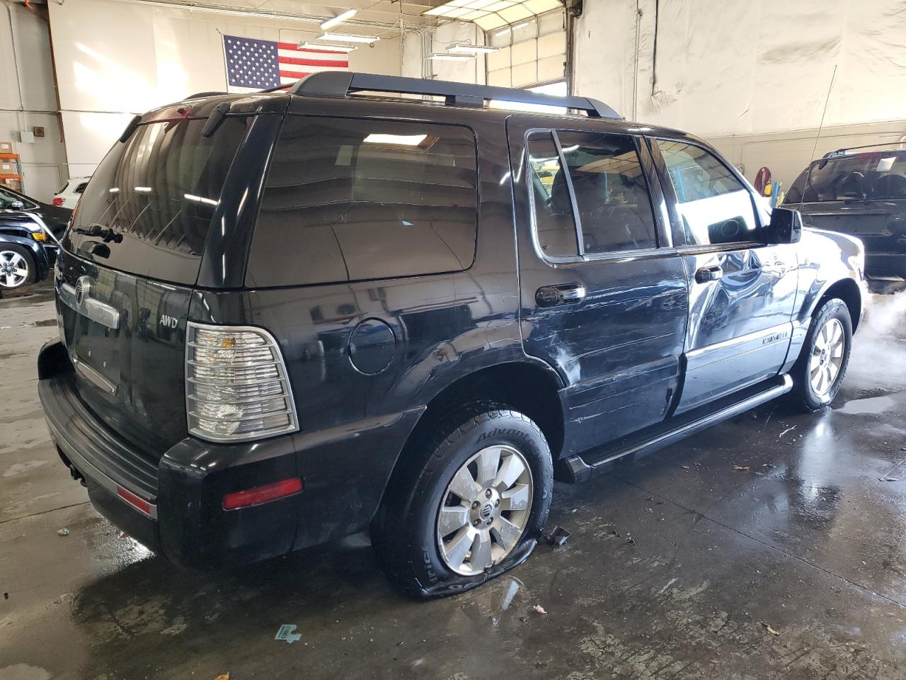 2008 Mercury Mountaineer - Image 3