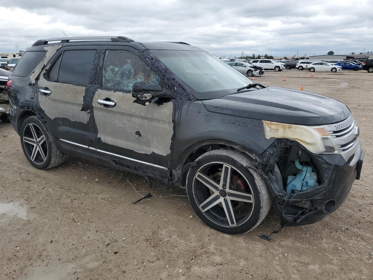 2015 Ford Explorer - Image 4