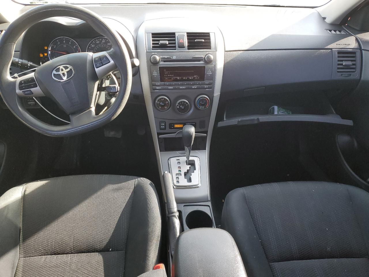2011 Toyota Corolla - Image 8