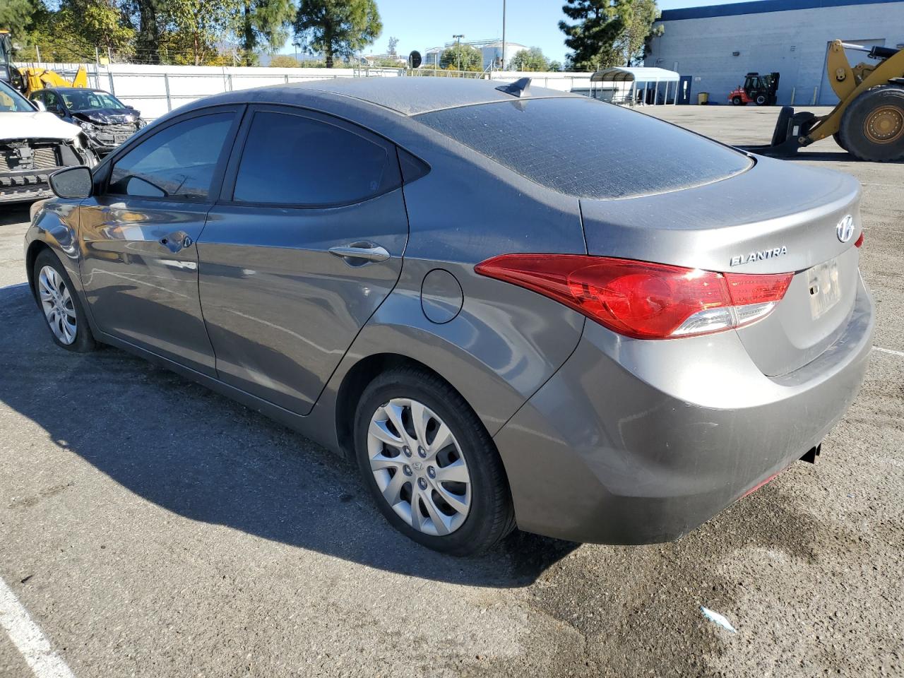 2012 Hyundai Elantra - Image 2