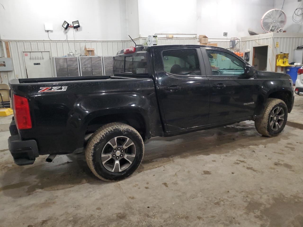 2016 Chevrolet Colorado - Image 3