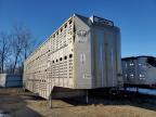 Elgin, IL에서 판매 중인 2014 Merritt Livestock Trailer - Rollover