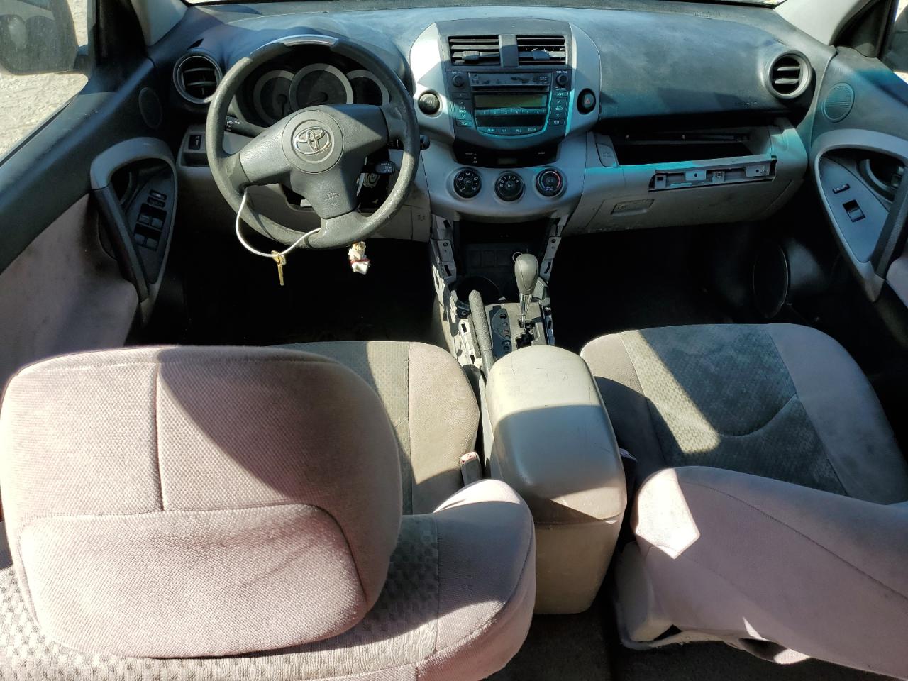 2008 Toyota RAV 4 - Image 8