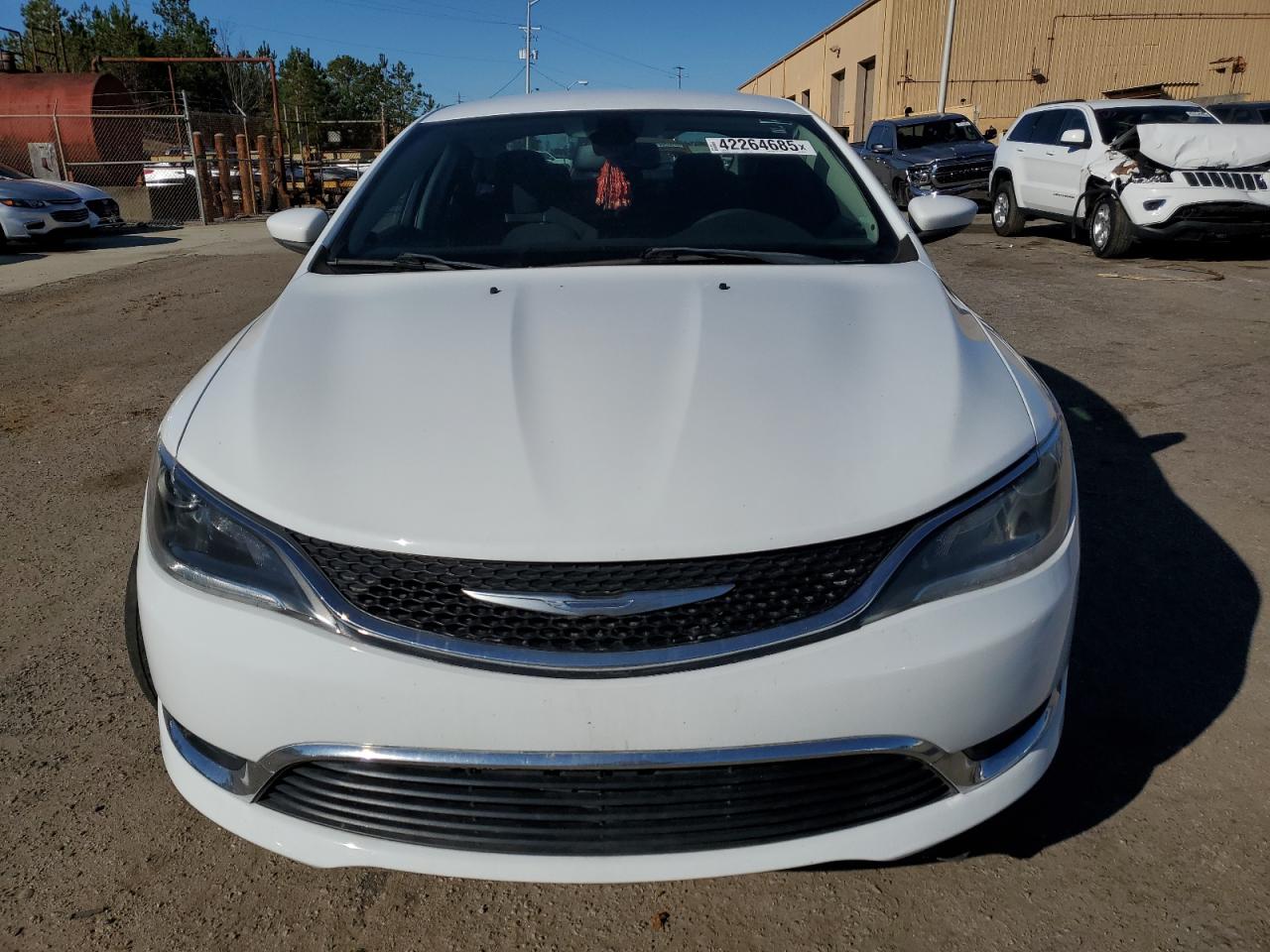 2016 Chrysler 200 - Image 5