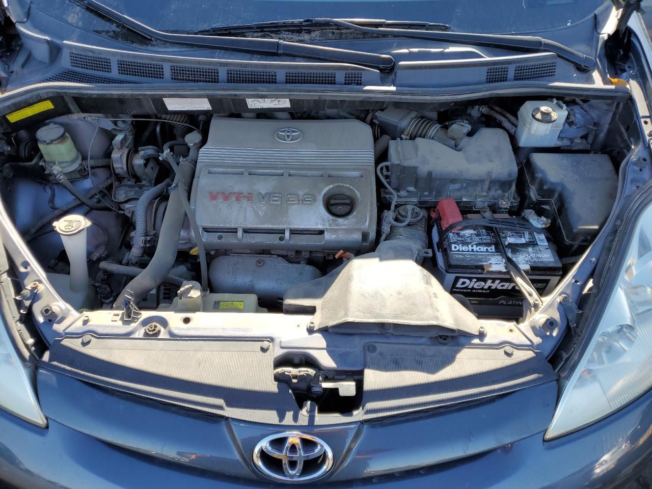 2006 Toyota Sienna - Image 12