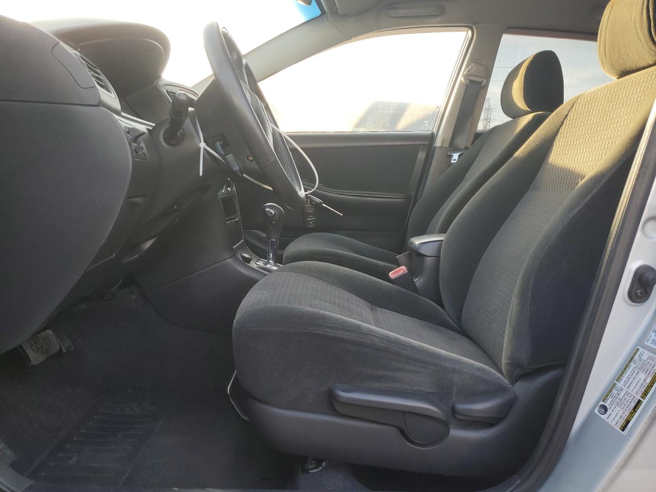 2005 Toyota Corolla - Image 7