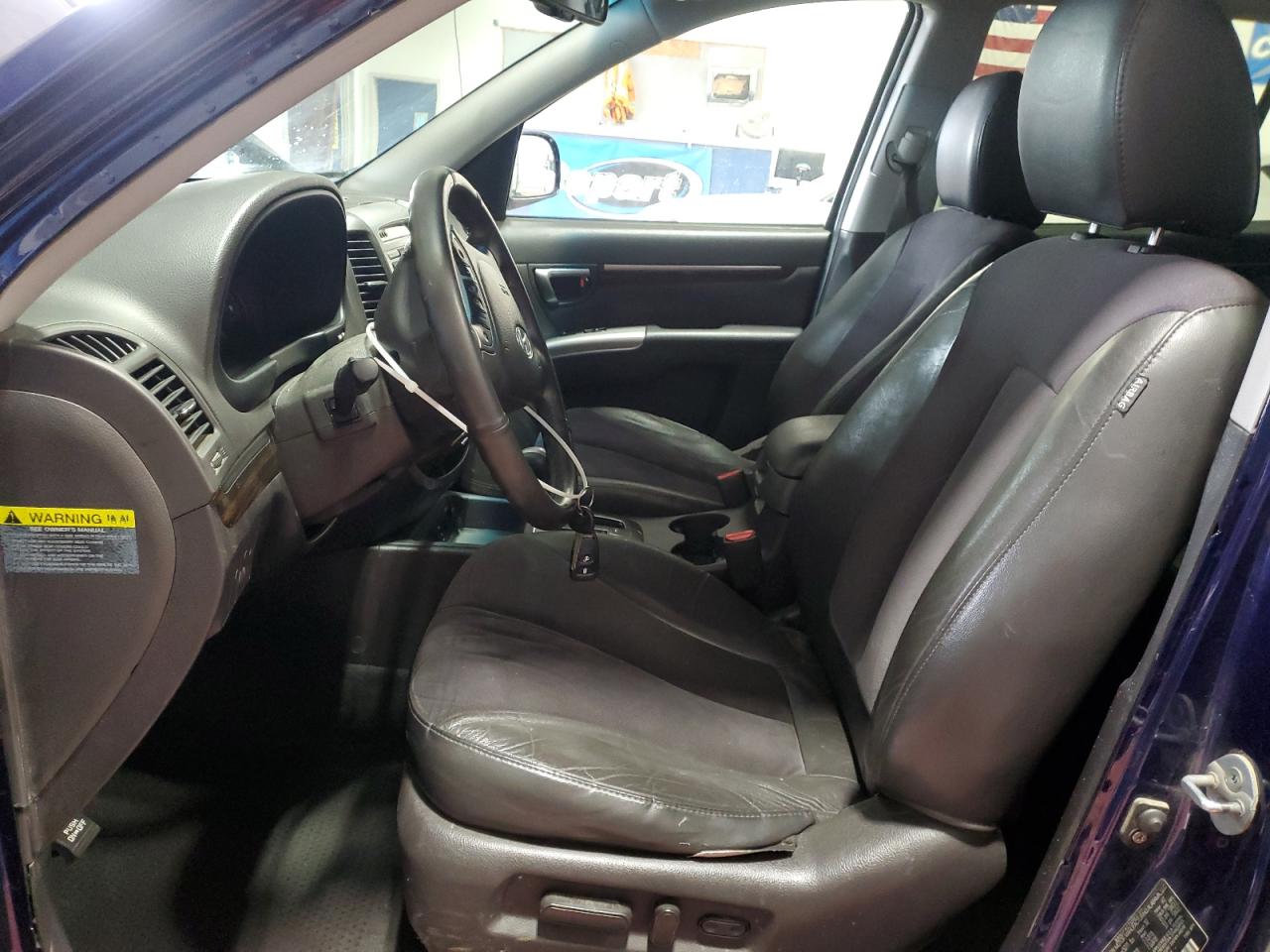 2010 Hyundai Santa Fe - Image 7