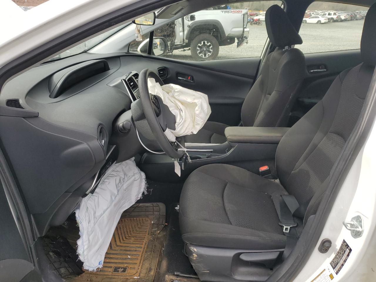 2021 Toyota Prius - Image 7