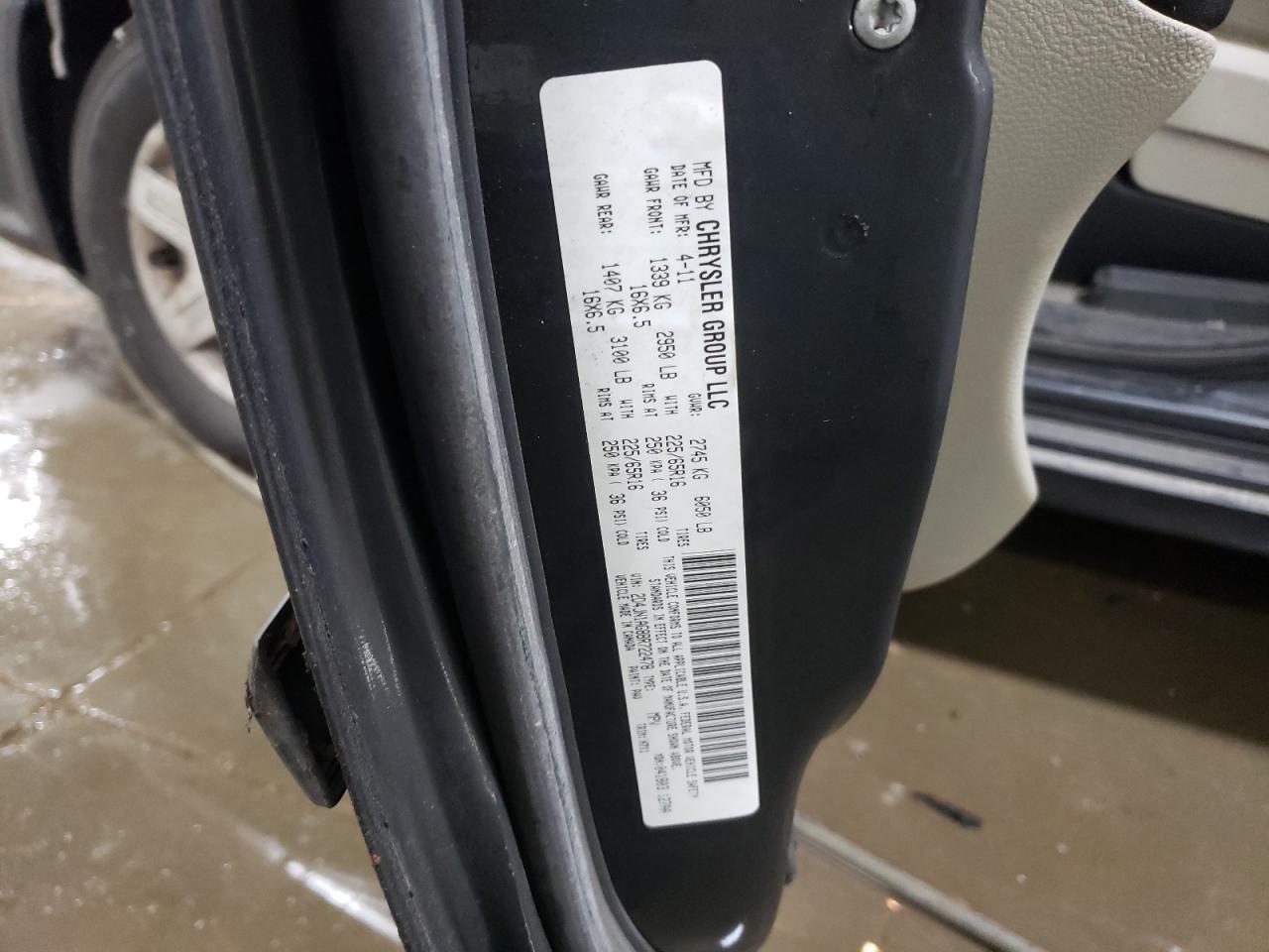 2011 Dodge Caravan - Image 12